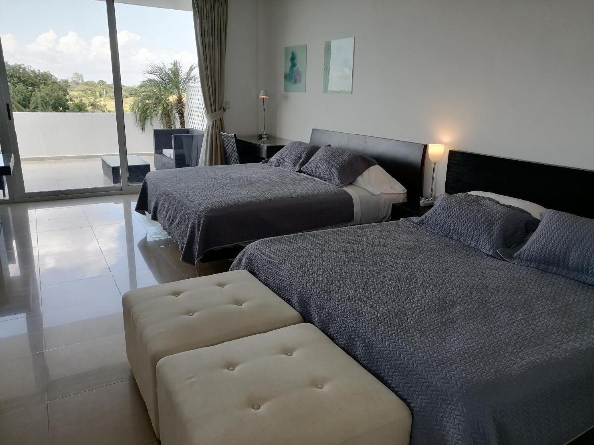 Town Center Playa Blan Apartment Playa Blanca  Exterior photo