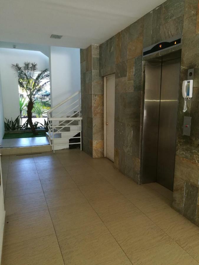 Town Center Playa Blan Apartment Playa Blanca  Exterior photo